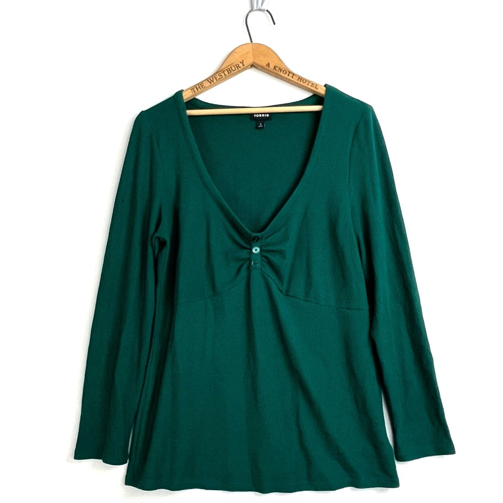 Torrid Green Long Sleeve Waffle Knit Top Plus Size XL Henley‎ V Neck Blouse